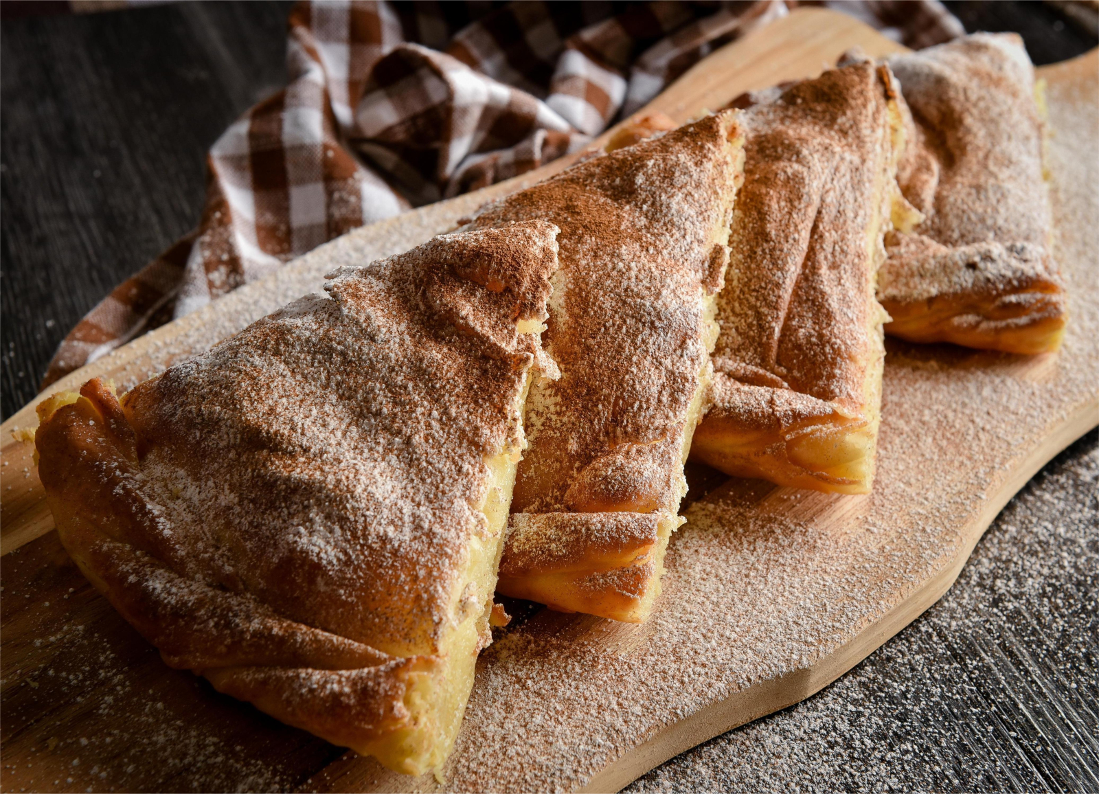 Χωριάτικη Πίτα Στρόγγυλη Κρέμα σε Ταψί 6αρα BRIOCHE 6x1.6kg